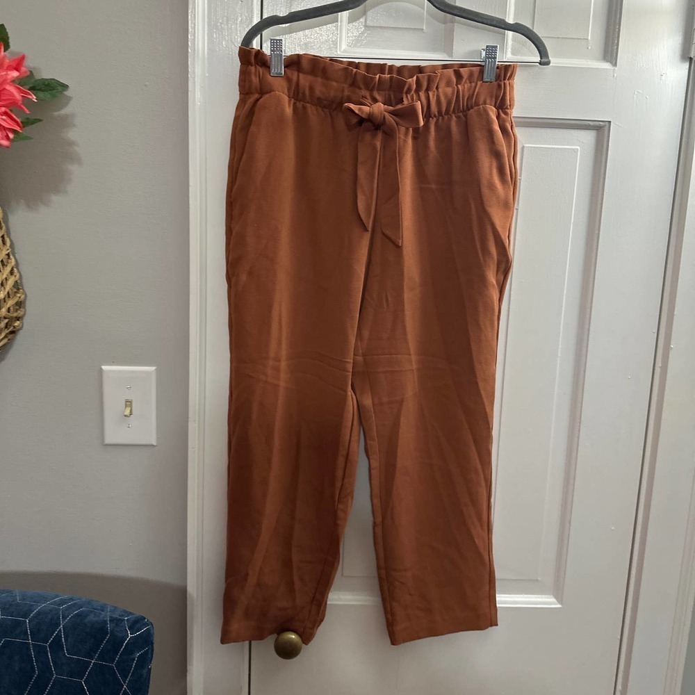 Loft cropped pants